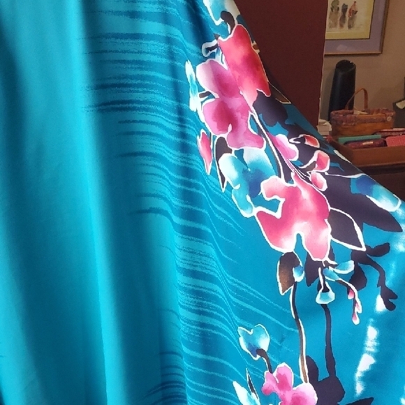 Chico's Blue Bell Sleeve Blouse with Floral Design - Picture 7 of 8